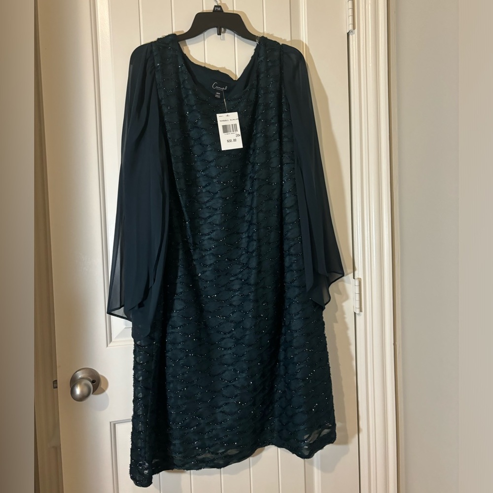 connected apparel NWT dress. size 20W. any questions please message me!